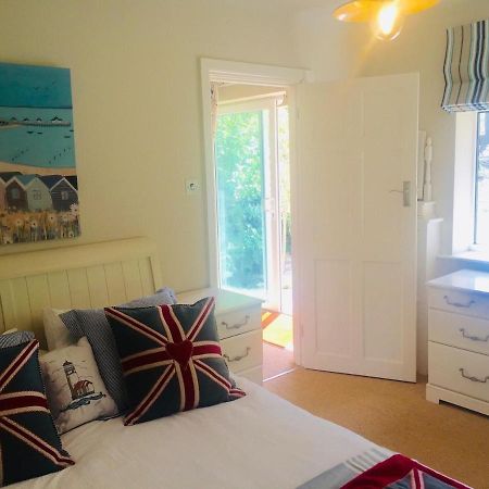Chadham Pines Cottage Poole Exteriér fotografie